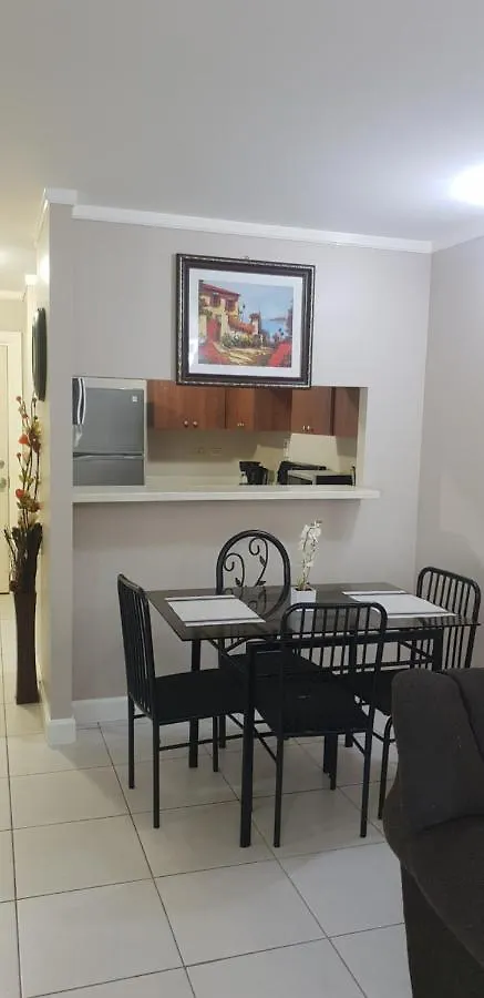 The Strathairn Apartman Kingston